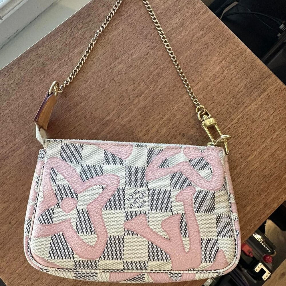 LOUIS VUITTON Mini Pochette Accessories Damier Azur Tahitienne Wristlet